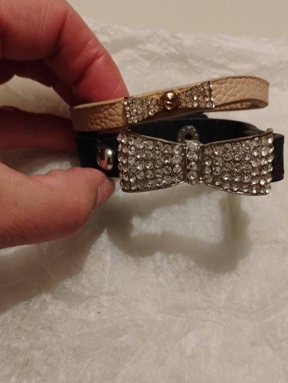 Rhinestone Bow Leather Snap Bracelets - Black & Beige